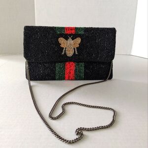 Crossbody Bag With Bee and Beads - Black